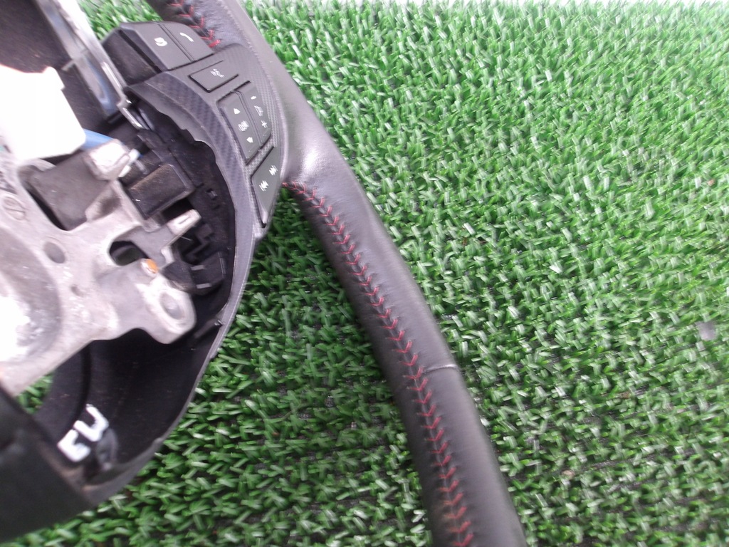 фото №6, Mazda 3 bm 13- воздуховод кожаный многофункциональный оригинальный номер