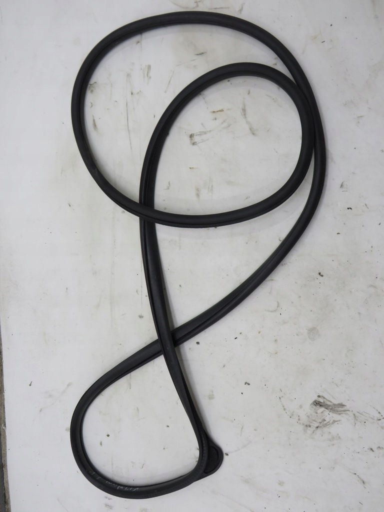 фото №1, Прокладка двері правий перед vitara iii