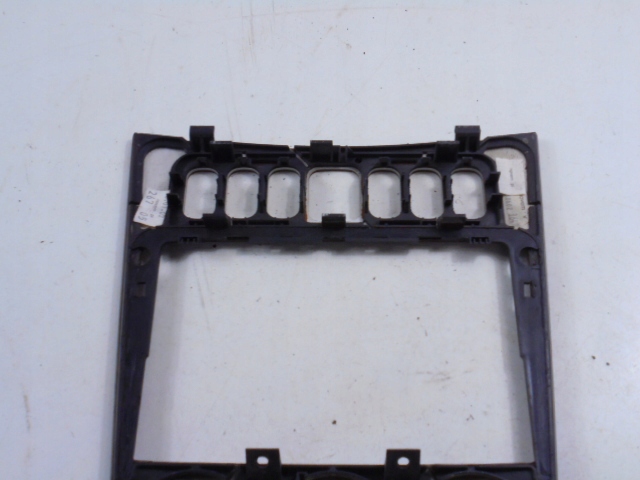 Mercedes a w168 панель  рамка радіо рестайлінг  fl Доставка