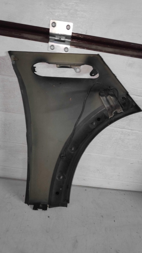 Крыло  перед левое  mini r50 w цвет 01-06 чёрный Киев