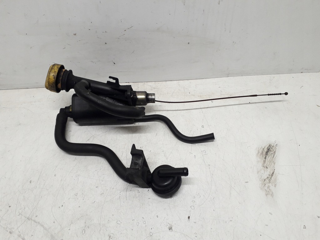 фото №2, Renault scenic 2 ii 03- 1.9 dci заливна горловина оливи вентиляція картера щуп