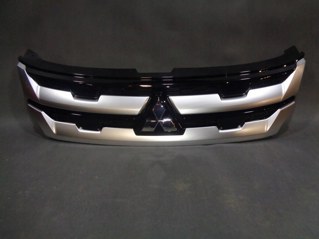 фото №1, Mitsubishi outlander iii sport 19- решётка радиатора решётка радиатора