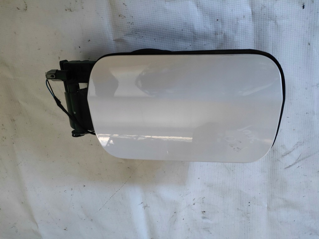 фото №1, Bmw f30 крышка топлива alpinweiss