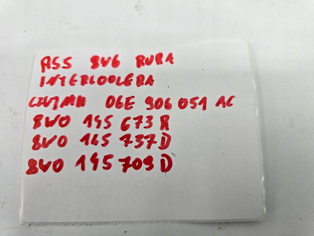 Труба пабтрубок  воздуха к интеркулер audi rs5 8w0145737d 2.9tfsi комплект с Разборки