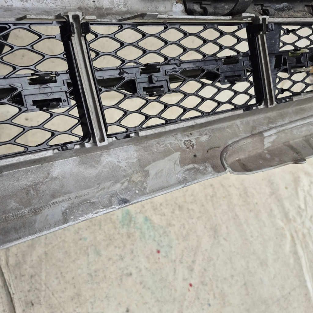 Mercedes e-klasa w211 avantgarde 02- бампер перед spr pdc Цена