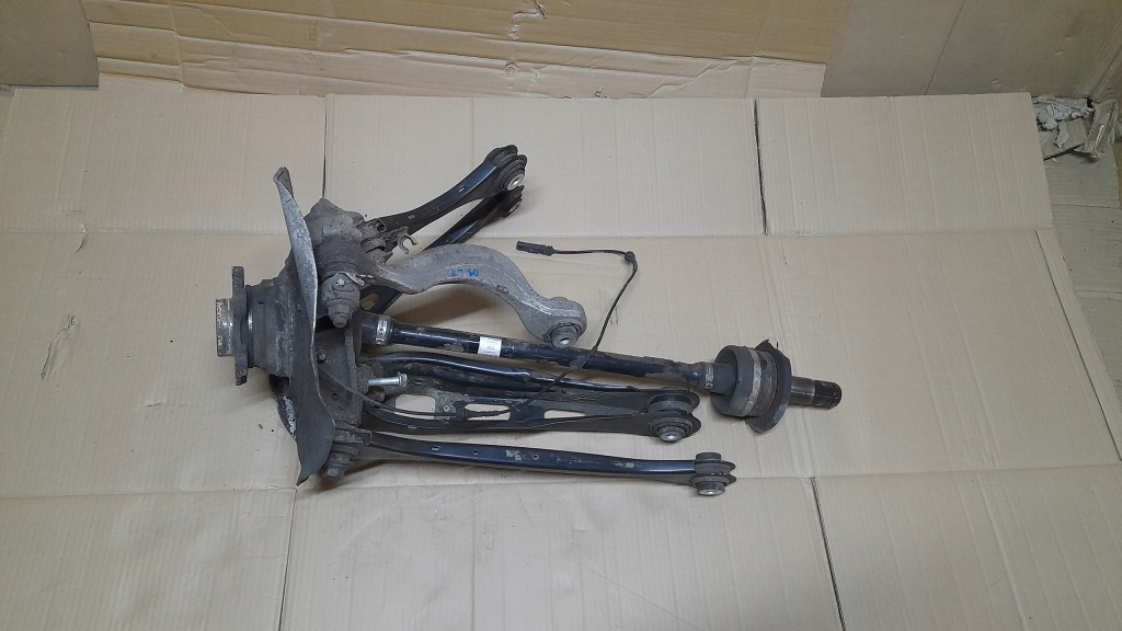 фото №1, Ступица поворотный кулак левый задняя bmw x3 g01