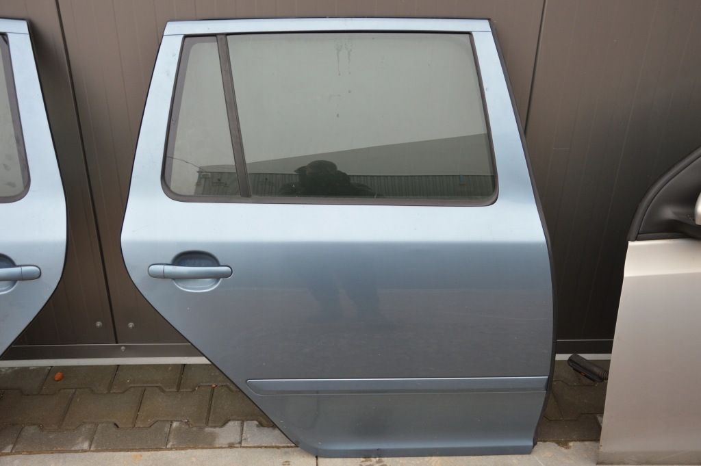 фото №1, Octavia ii fl kombi дверь правый задняя 9155