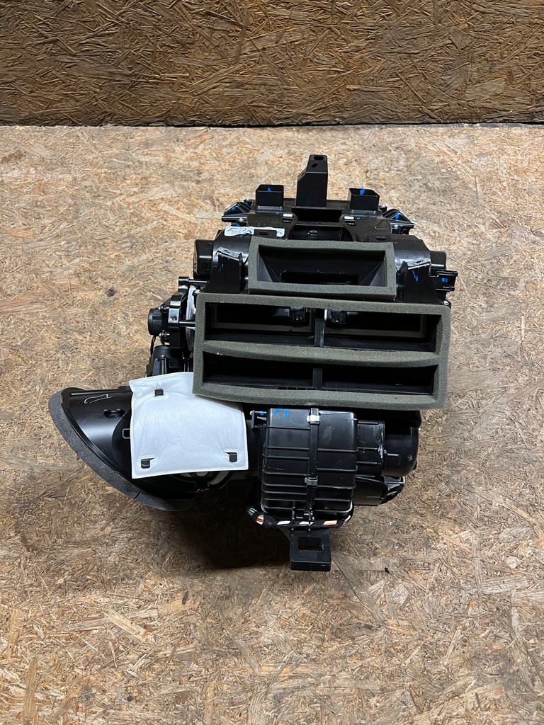 фото №1, Отопитель воздуходувка opel corsa f 9830696680