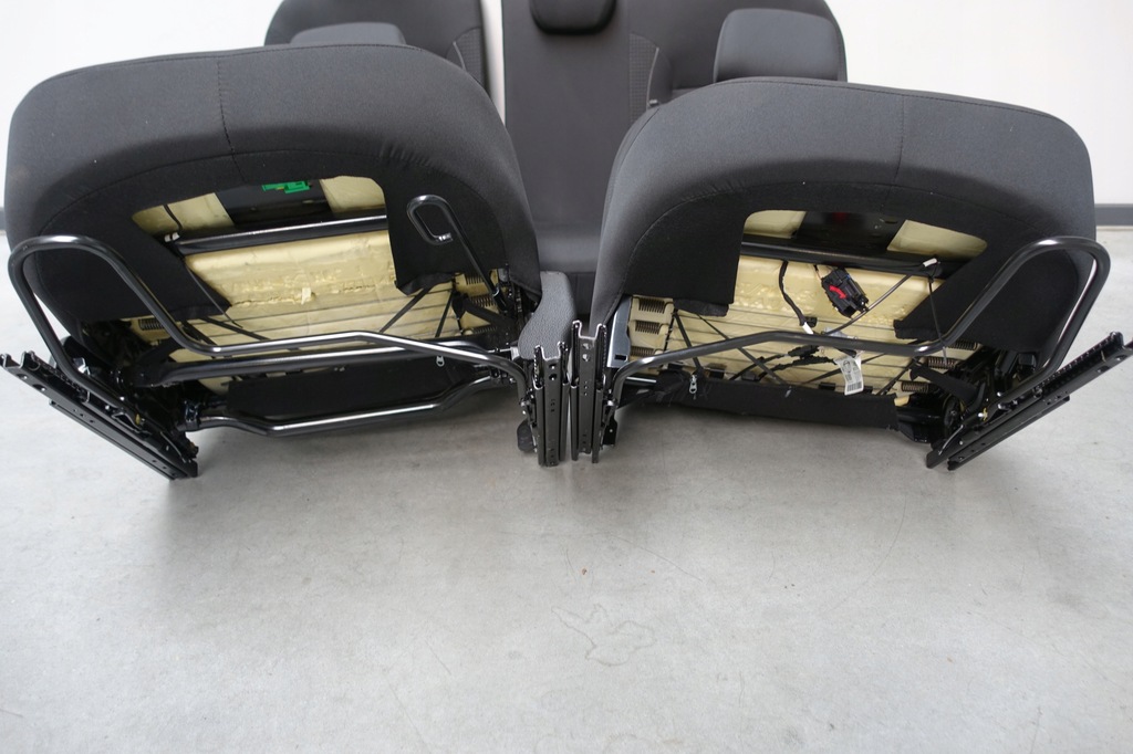 фото №6, Dacia sandero ii lift сидіння заднє сидіння підголівник комплект isofix