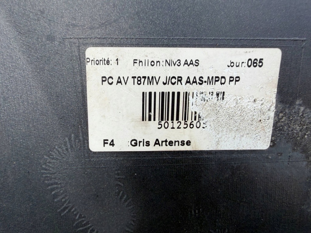 Бампер передний перед peugeot 5008 1 рестайлинг  pdc aa36716377 Оригинал