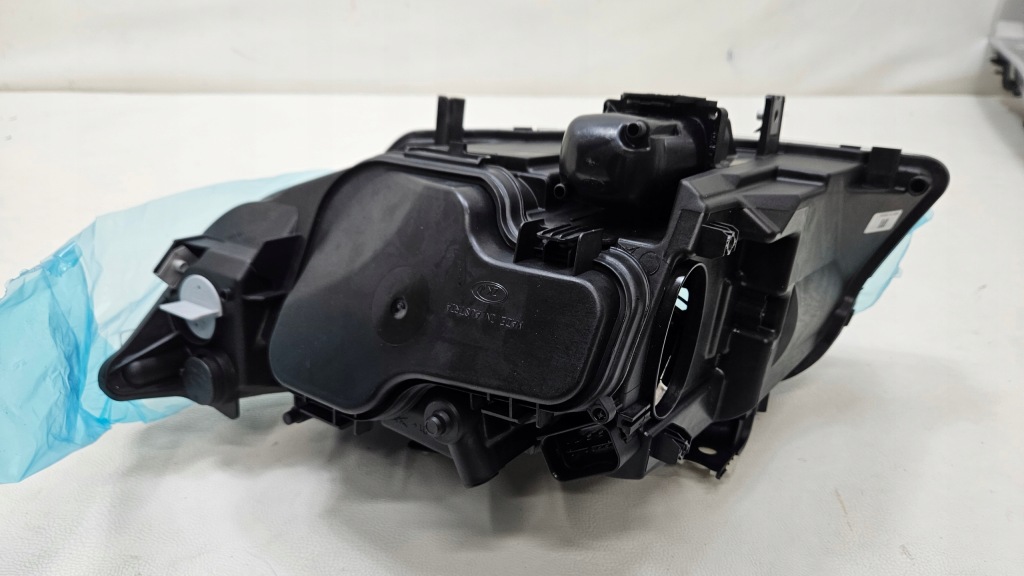 Лампа перед правая левая bmw e90 e91 dynamic нет поворотная 7161671 7161672 Оригинал