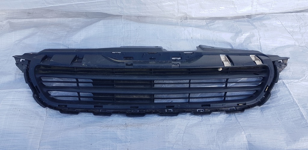 фото №1, Peugeot 108 14- решётка радиатора решётка радиатора бампера