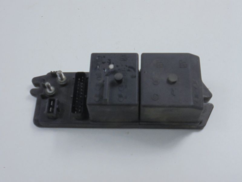 фото №6, Alfa romeo 166 коробка предохранителей 2.0b