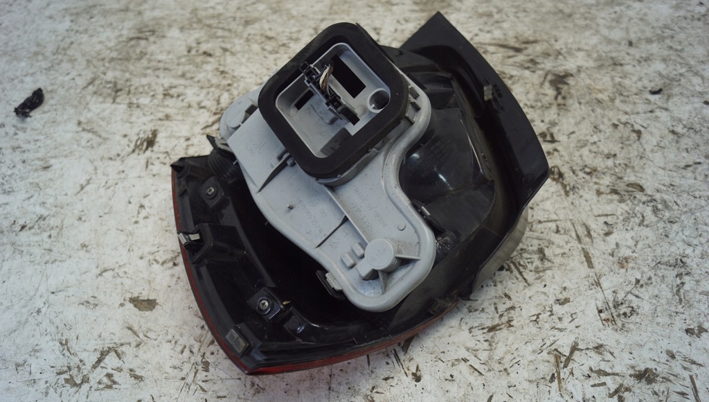 фото №14, Лампа левый задняя vw polo v 6r