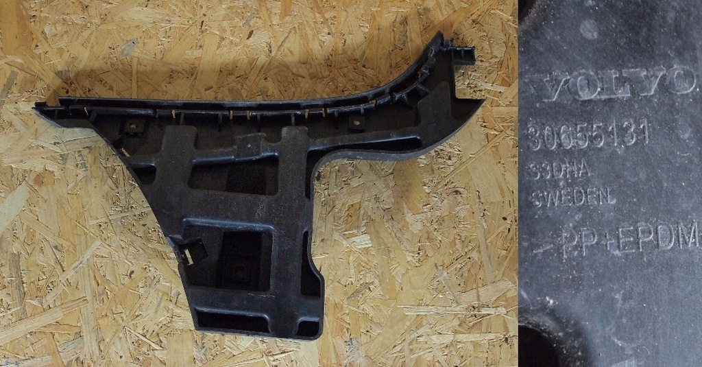 фото №1, Напрямна бампера лівий задня volvo s80 ii 30655131