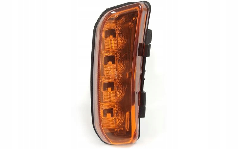 фото №1, Scania s r 16- лампа поворотник левая w крыле 2334727