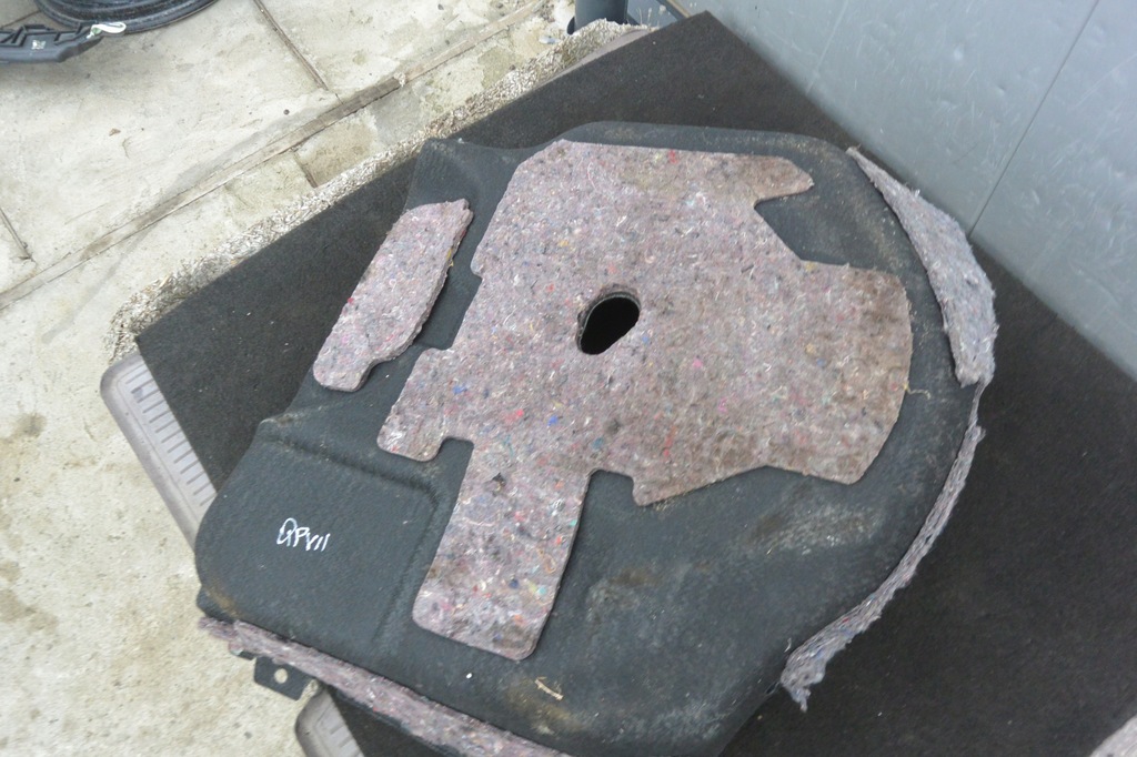 фото №6, Обшивка багажника maserati quattroporte vi