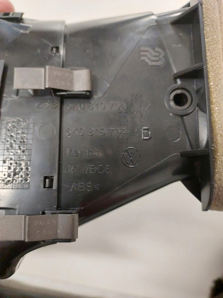 фото №5, Повітропровід лівий vw golf vi 5k0819709d