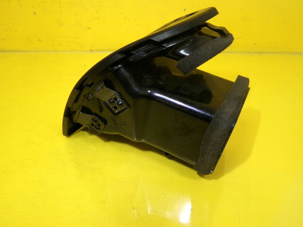 Бічна решітка обдув правий daewoo nubira 96271022 nr1311 Київ