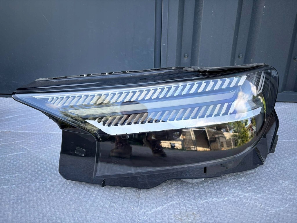 фото №1, Лампа левая full led audi q4 e-tron