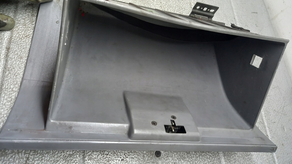 фото №6, Бардачок пасажира kia carnival ii 02r ok53a 64 030