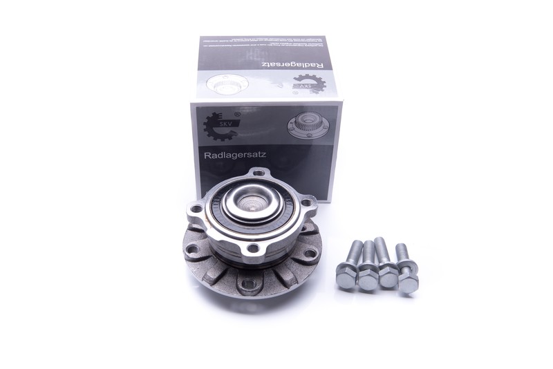 фото №1, Ступиця колеса з підшипник перед bmw 5, z8