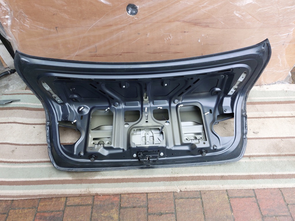 фото №11, Крышка багажника задняя bmw f30 alpina b3 czarna 475