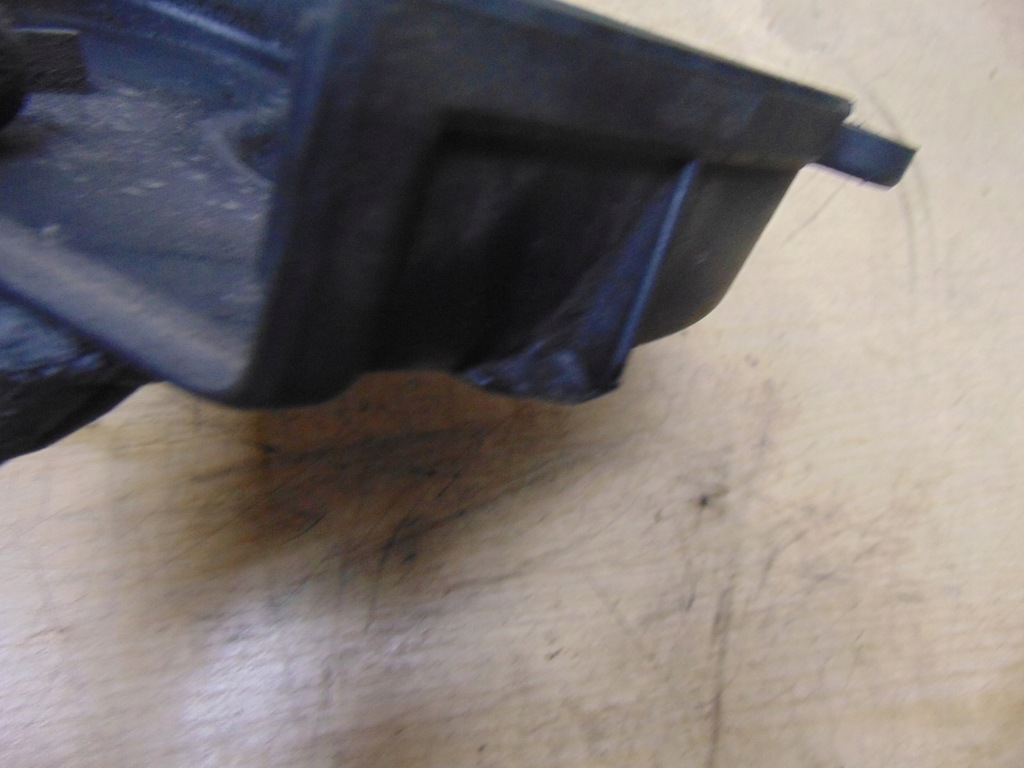 фото №6, Корпус защита распределительного вала audi a4 b6 3.0 06c109123c