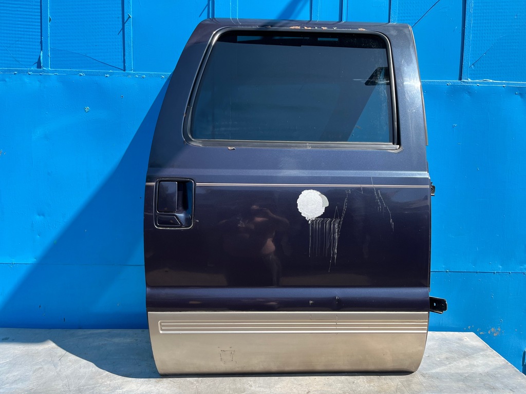 фото №1, Ford excursion дверь правый задняя правое задние