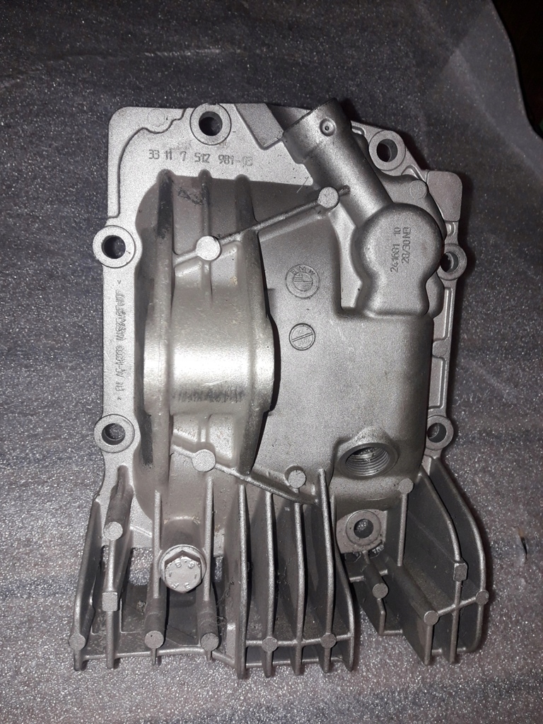 фото №8, Крышка мост задняя bmw e46 e85 e86 e89 z4 330 - 33117512980