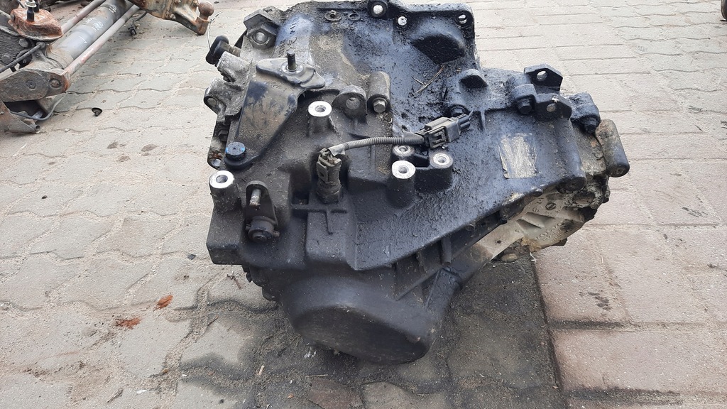 фото №5, Коробка передач передач 1023825 - volvo v40 s40 1.9 dci