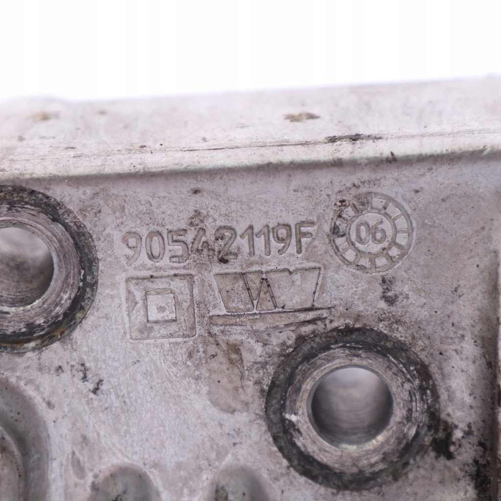 фото №12, Chrysler grand voyager 2.8 crd лапы кронштейн крепления двигателя 90542119f