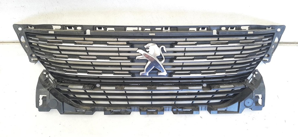 фото №1, Peugeot 5008 решётка радиатора решётка радиатора peugeot 5008 ii 16-
