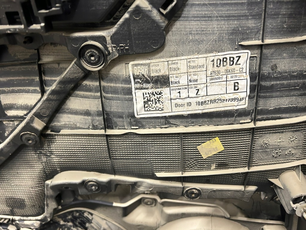 фото №8, Toyota camry usa viii xv70 2018 обшивка обивка дверь левый задняя задний