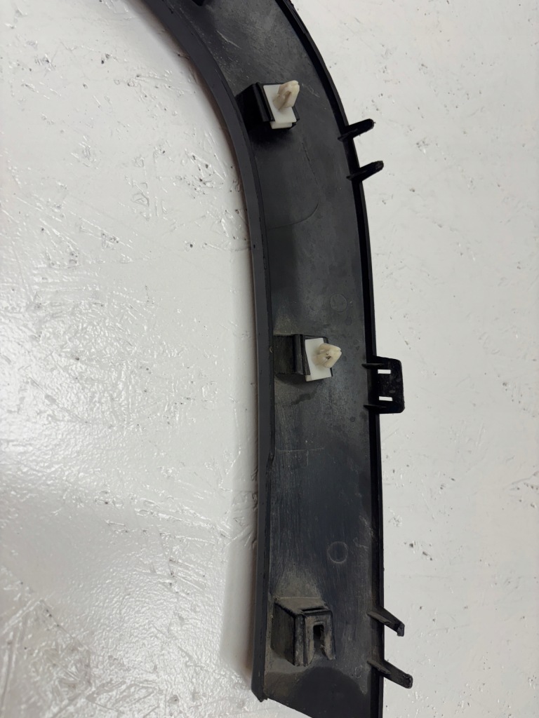 Jeep compass левая молдинг крыла перед передняя 53226937 Доставка