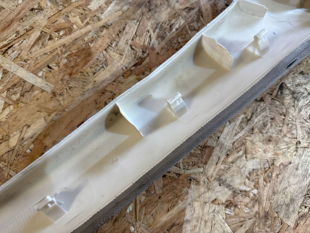 фото №9, Alfa romeo 159 2007 перед сторона левая защита стойка стекло передней / a