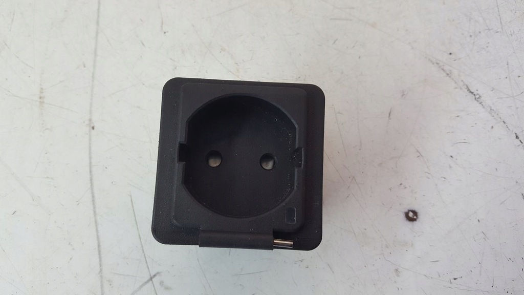 фото №1, Роз'єм перетворювача 230v opel insignia