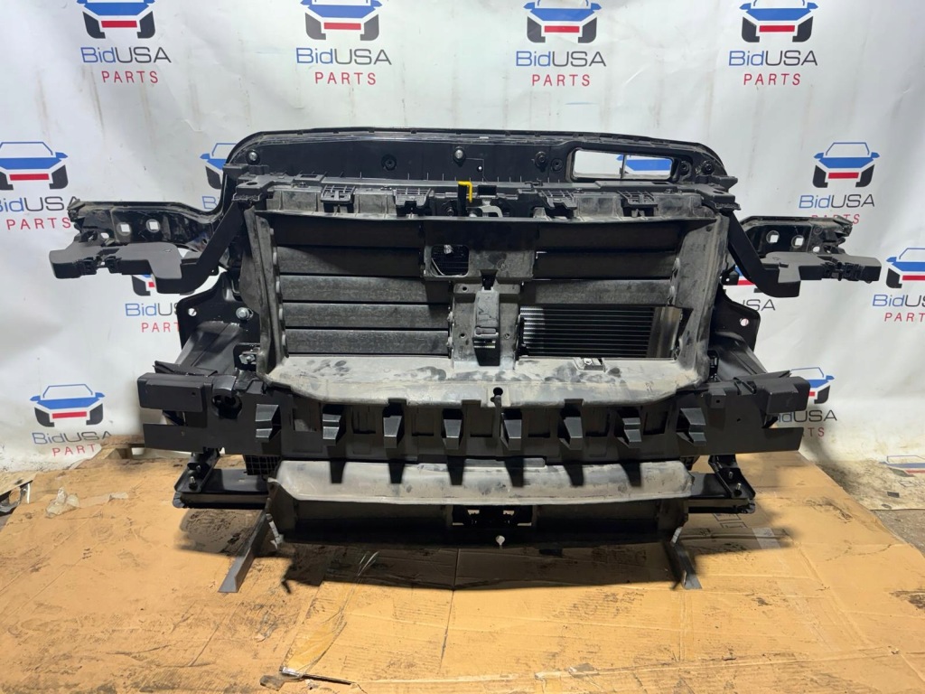 Купити Бампер набір ремінь передній радіатор фари вентилятор ford edge st рестайлінг  19+