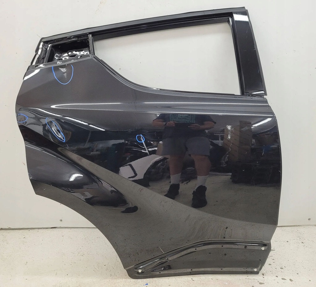 фото №1, Toyota chr c-hr 16+ дверь задняя задние правое fv