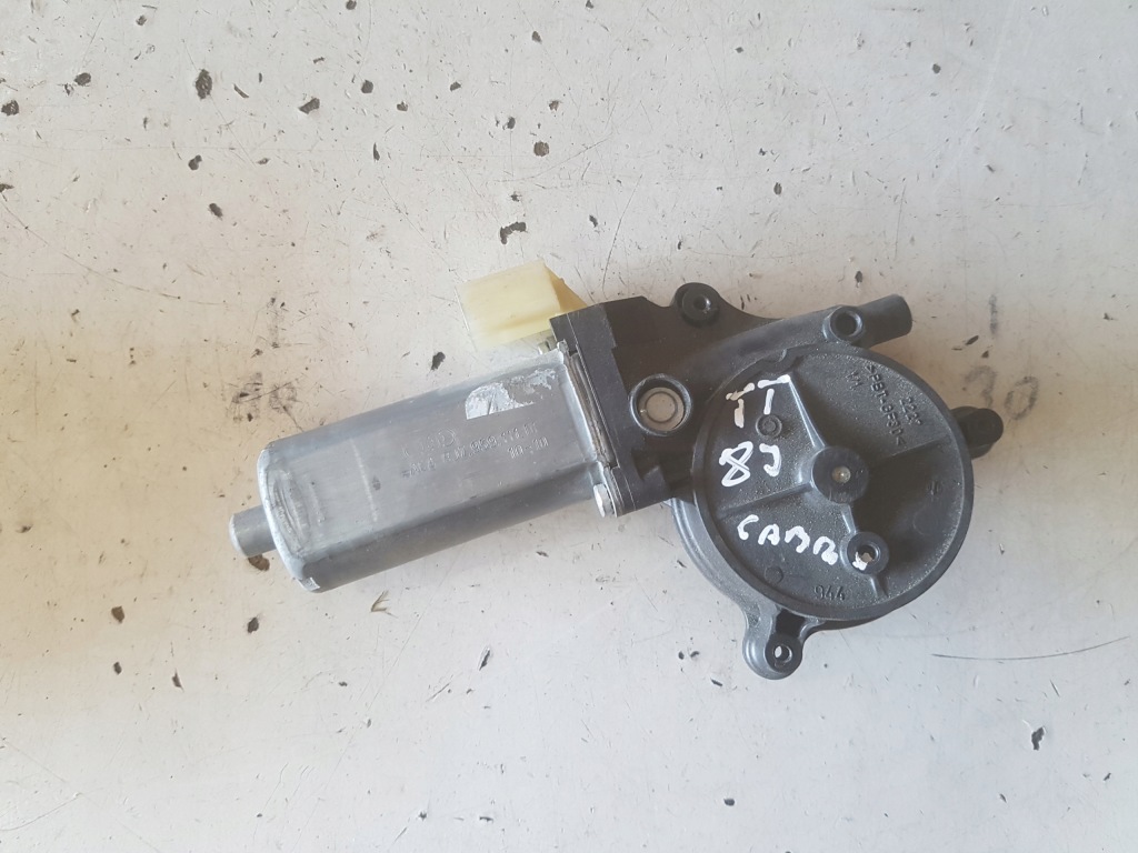 фото №1, Audi tt 8j cabrio моторчик вітрозахист windshot