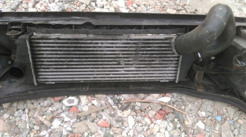 фото №1, Renault traffic opel vivaro интеркулер 1.9 dci