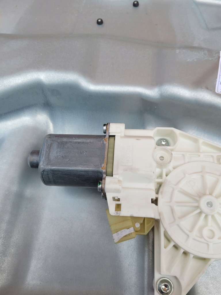 фото №10, Mercedes ml w164 05-11podnośnik скло лівий перед