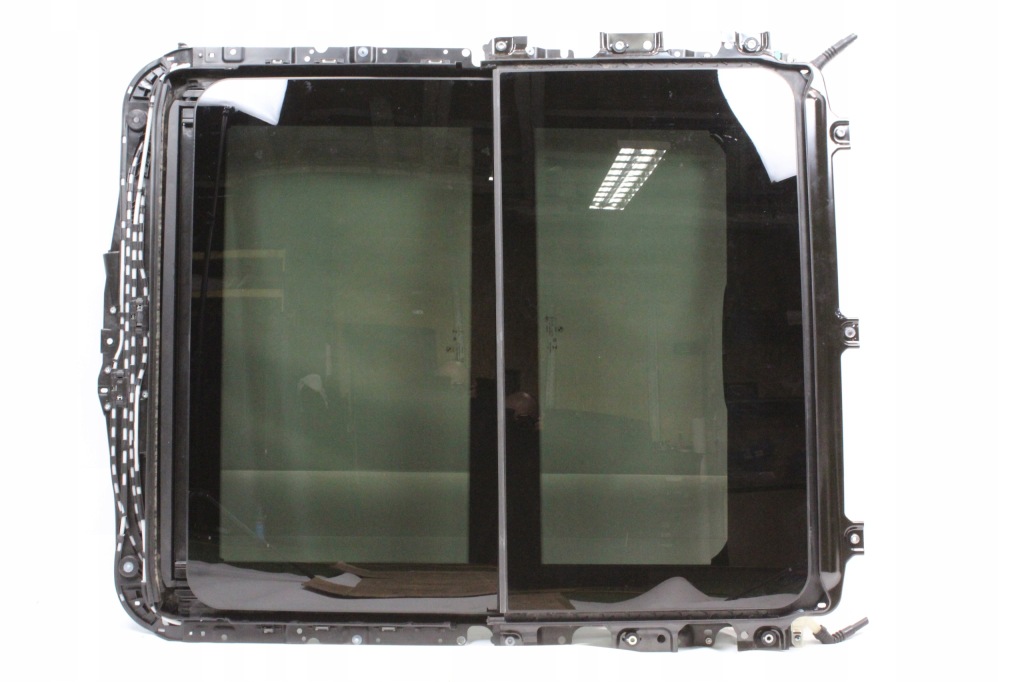 фото №1, Люк стеклянный панорама крыша bmw g21