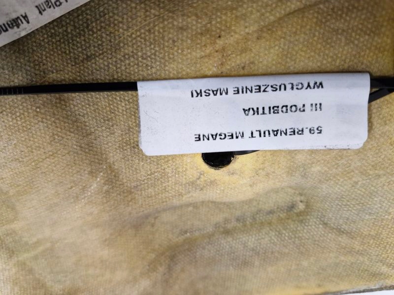 фото №7, Renault megane 3 iii шумоизоляция капот подкрылок 658400006r