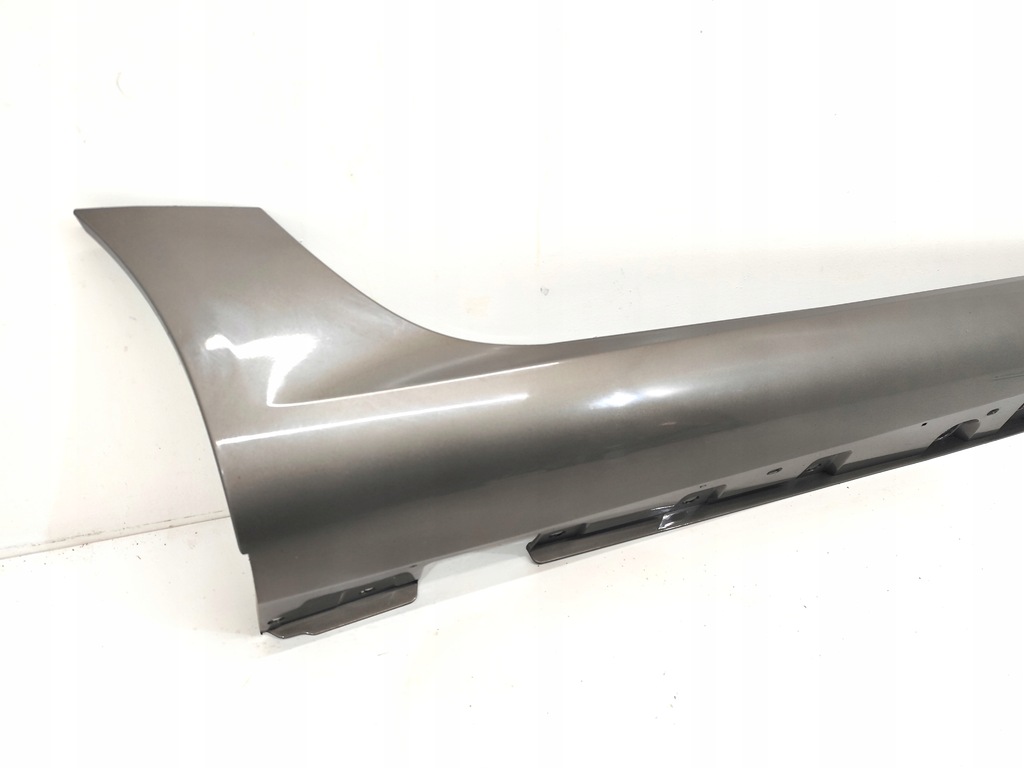 фото №2, Mercedes slk r172 2011- молдинг порог правая 963