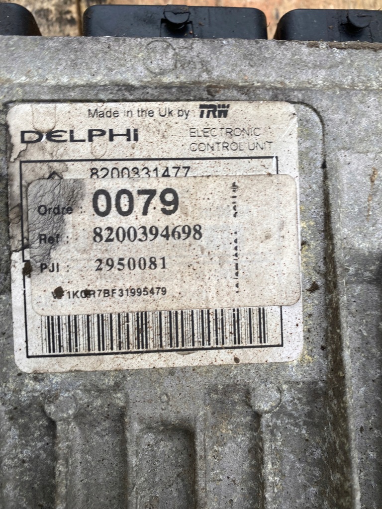 фото №7, Бортовой компьютер двигателя r0410c122c 8200331477 8200394698