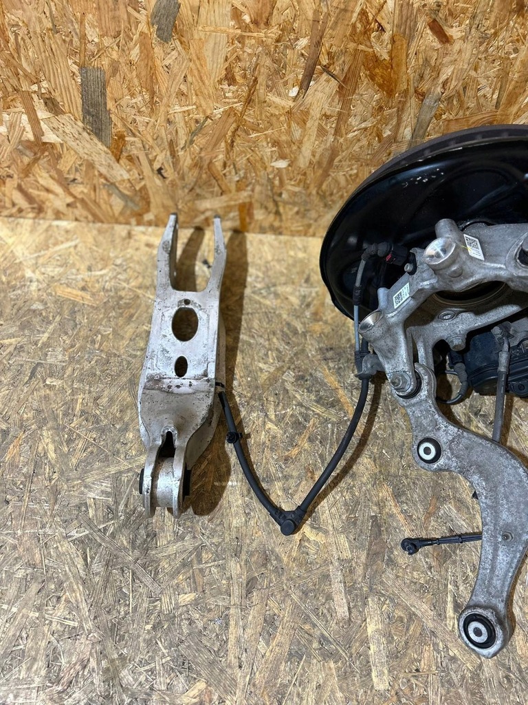 фото №6, Поворотный кулак диск суппорт правая задняя audi q7 4m q8 3.0 tfsi