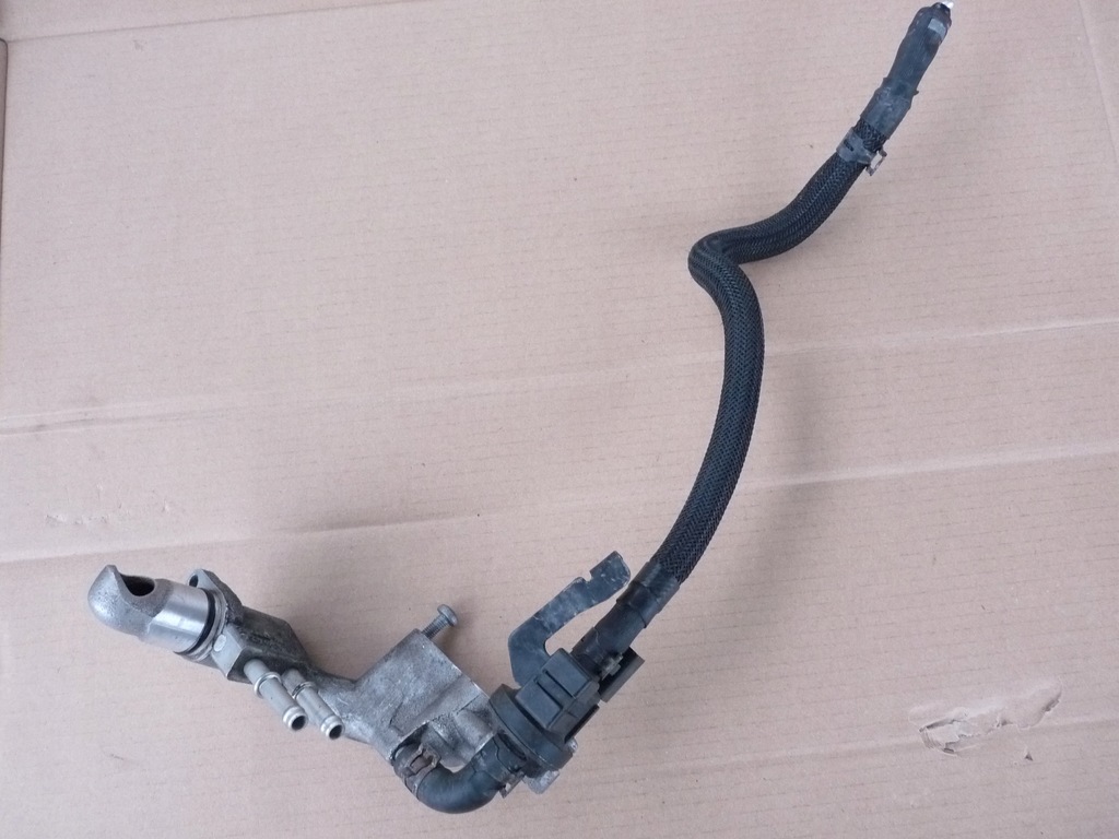 фото №1, A8 d3 s8 a6 s6 5.2 fsi bsm bxa трубка вентиляция картера патрубок