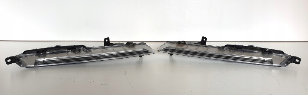 Купити Porsche cayenne 9y лампа led w бампер ліва права