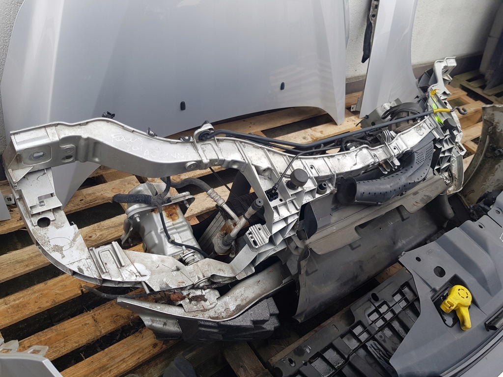 фото №6, Ford focus mk3 2011 перед kompletny бампер капот крила pas підсилювач